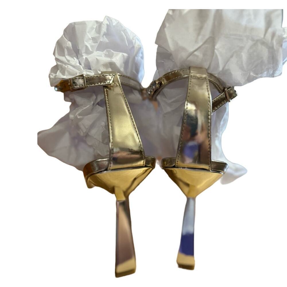 Marc Fisher LTD NWOB Karima Ankle Strap Sandal Heels In Gold Tone Size 8 - Picture 4 of 5